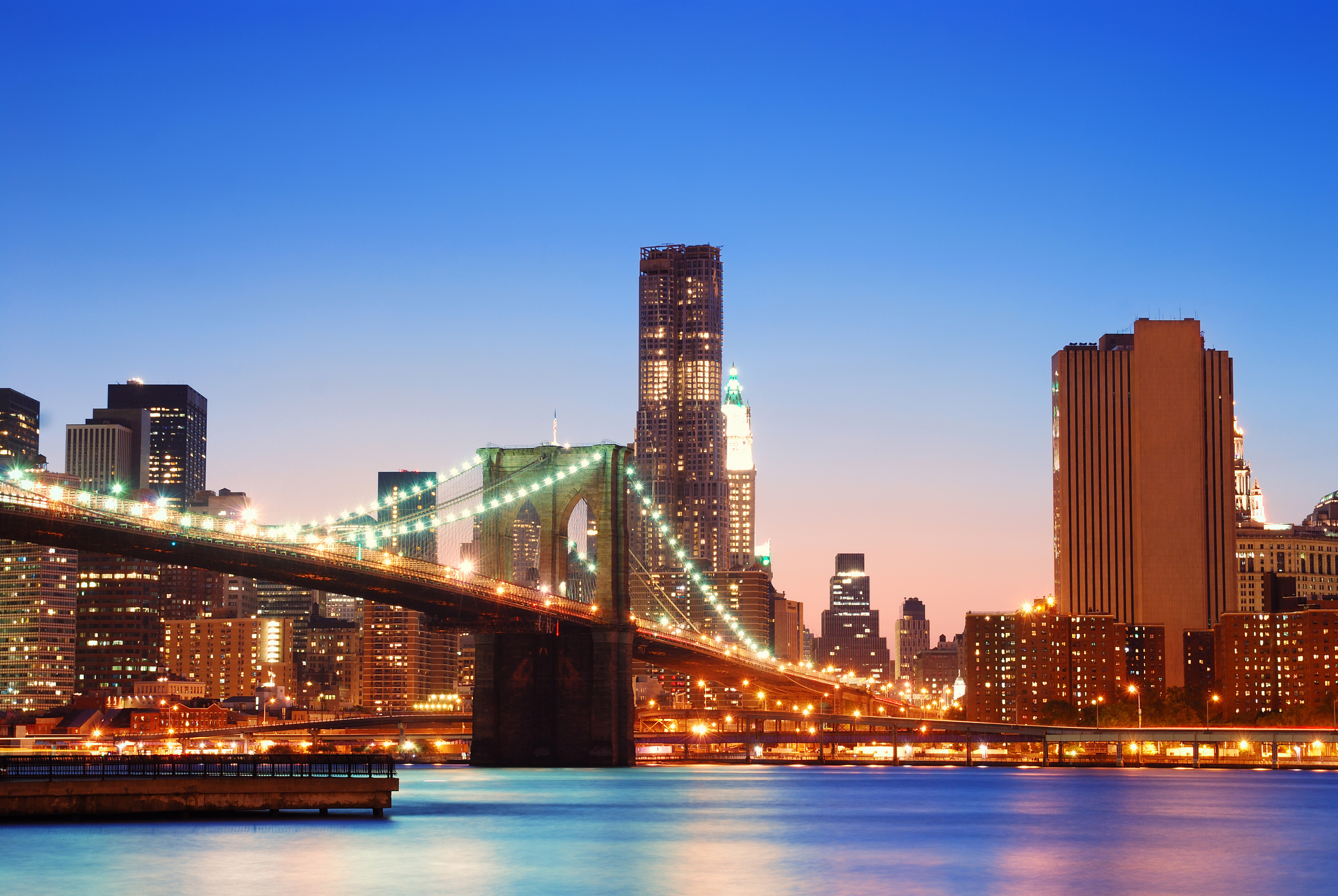 Brooklyn Bridge sunset walking tour New York